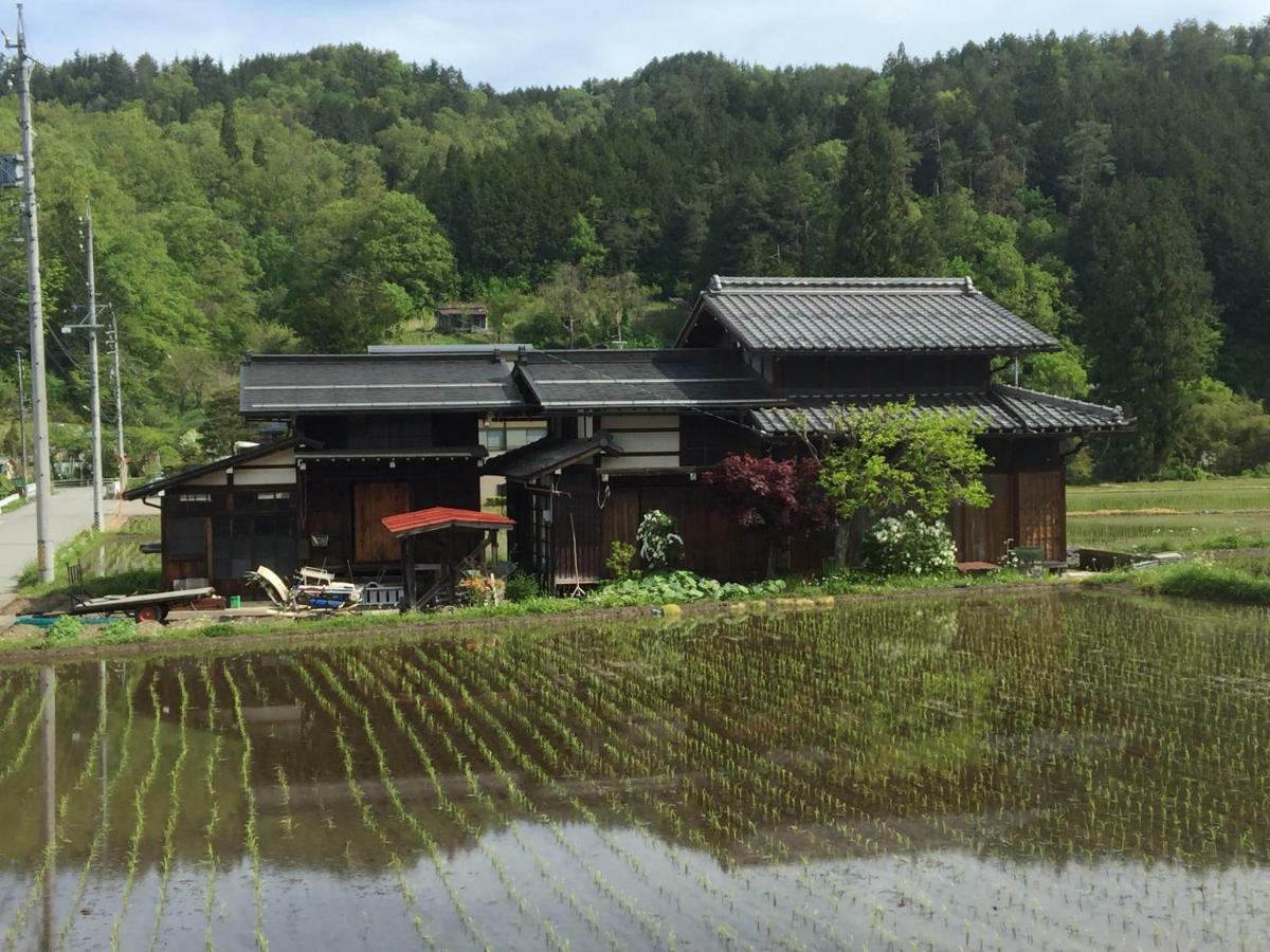 Guest House Hinode Takayama  Buitenkant foto